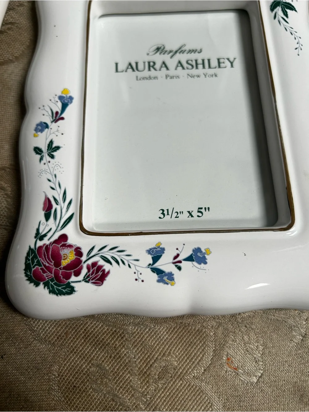 Laura Ashley pair laura